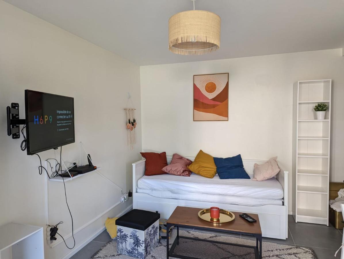 Studio Rambouillet, Parc & Foret Apartment Exterior foto