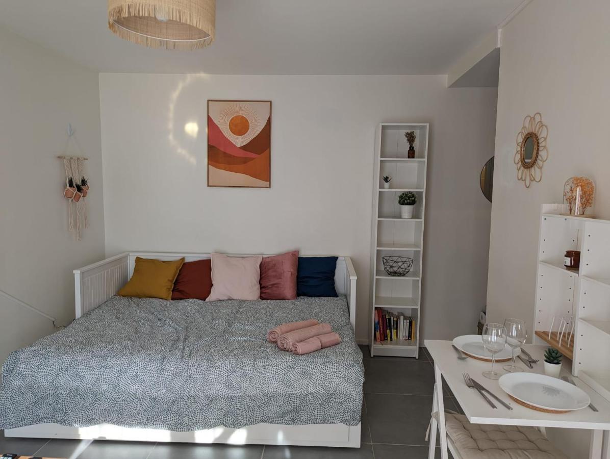 Studio Rambouillet, Parc & Foret Apartment Exterior foto